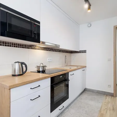 아파트 Tastefully Moniuszki In Cracow By Nolcegi Renters *