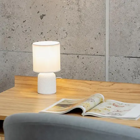 아파트 Tastefully Moniuszki In Cracow By Nolcegi Renters 크라쿠프