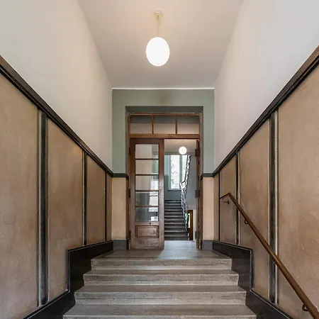 아파트 Tastefully Moniuszki In Cracow By Nolcegi Renters *