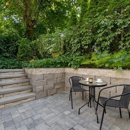 Tastefully Moniuszki In Cracow By Nolcegi Renters 아파트 크라쿠프