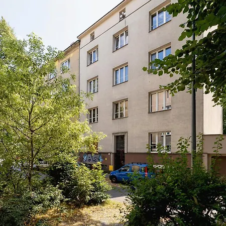 아파트 Tastefully Moniuszki In Cracow By Nolcegi Renters 크라쿠프